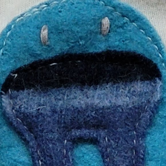 CATE & LEVI Organic Onesie - Baby - Made in Canada NEW NWT 6-12mo Walrus - Picture 2 of 5